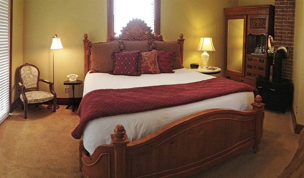 Carriage Way Inn Bed & Breakfast Adults Only - 21 Years Old And Up 세인트어거스틴 외부 사진