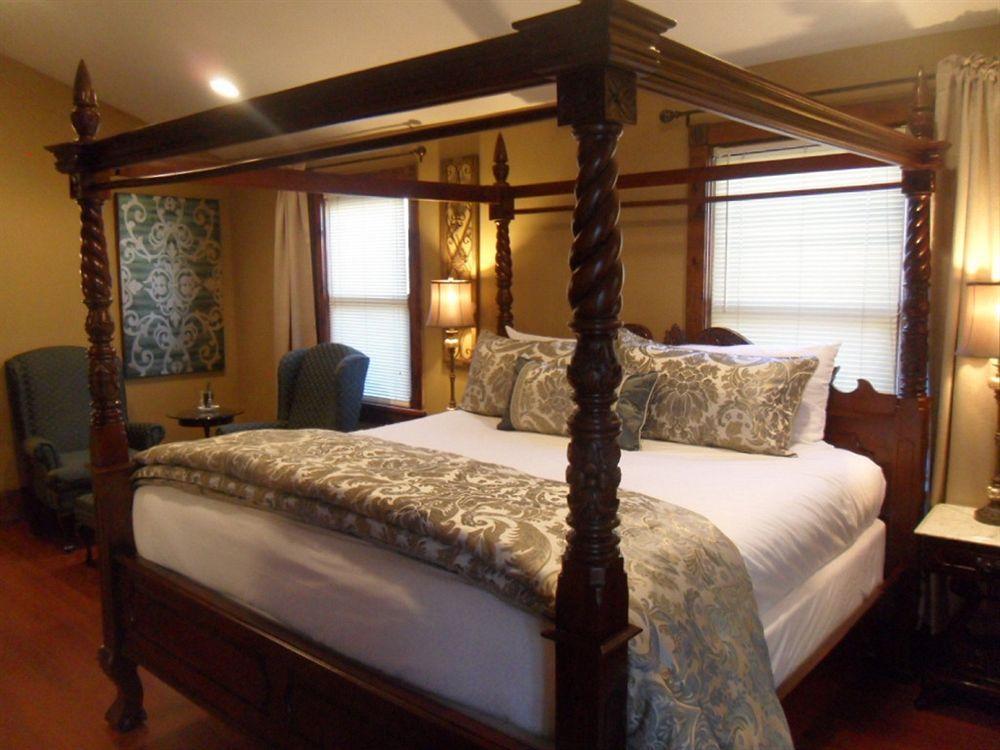 Carriage Way Inn Bed & Breakfast Adults Only - 21 Years Old And Up 세인트어거스틴 외부 사진