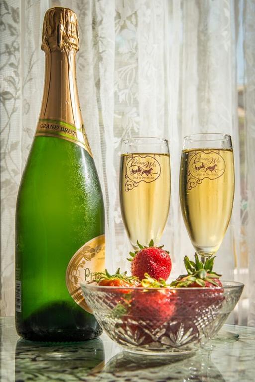 Carriage Way Inn Bed & Breakfast Adults Only - 21 Years Old And Up 세인트어거스틴 외부 사진