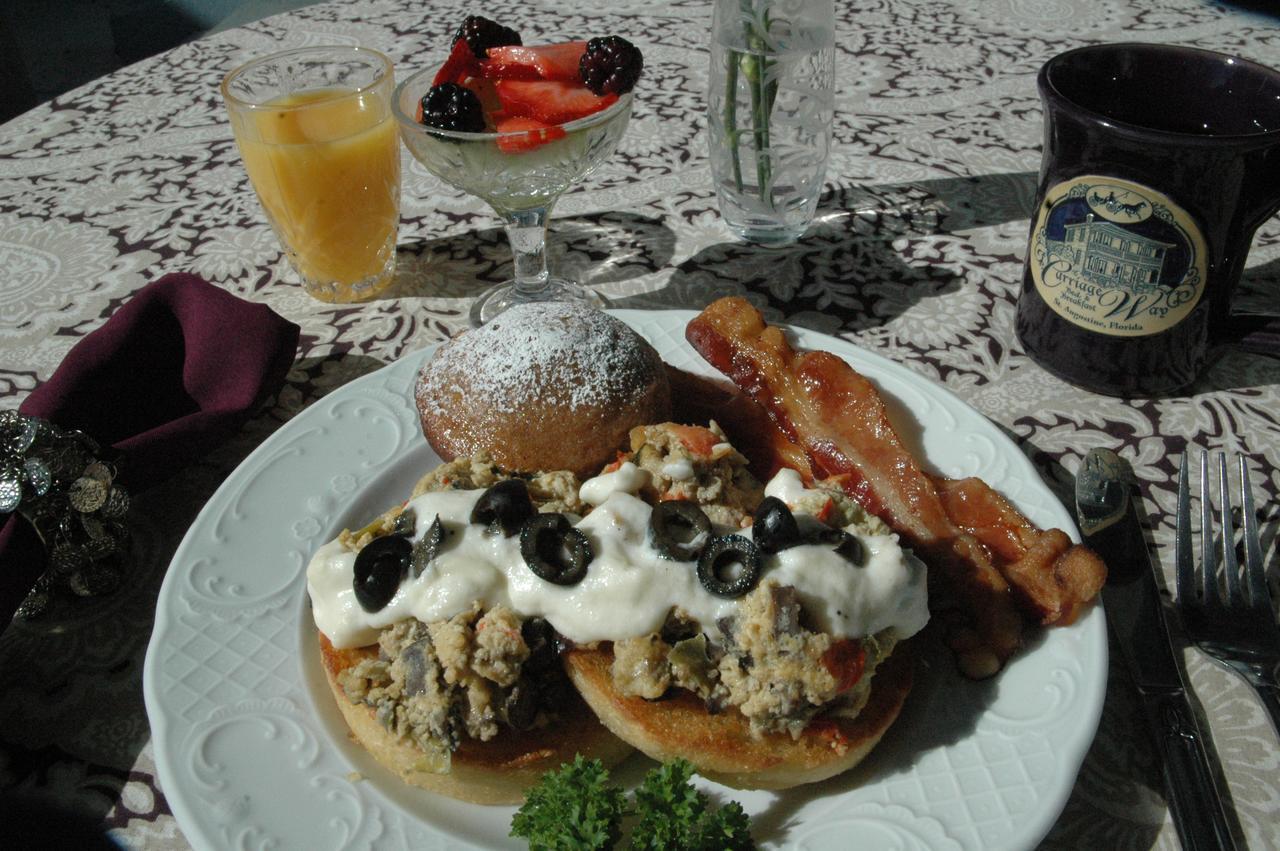 Carriage Way Inn Bed & Breakfast Adults Only - 21 Years Old And Up 세인트어거스틴 외부 사진
