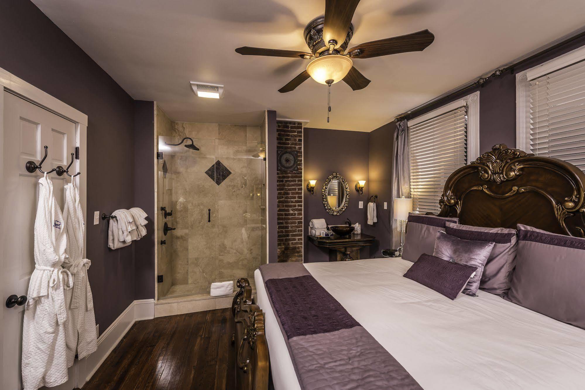 Carriage Way Inn Bed & Breakfast Adults Only - 21 Years Old And Up 세인트어거스틴 외부 사진