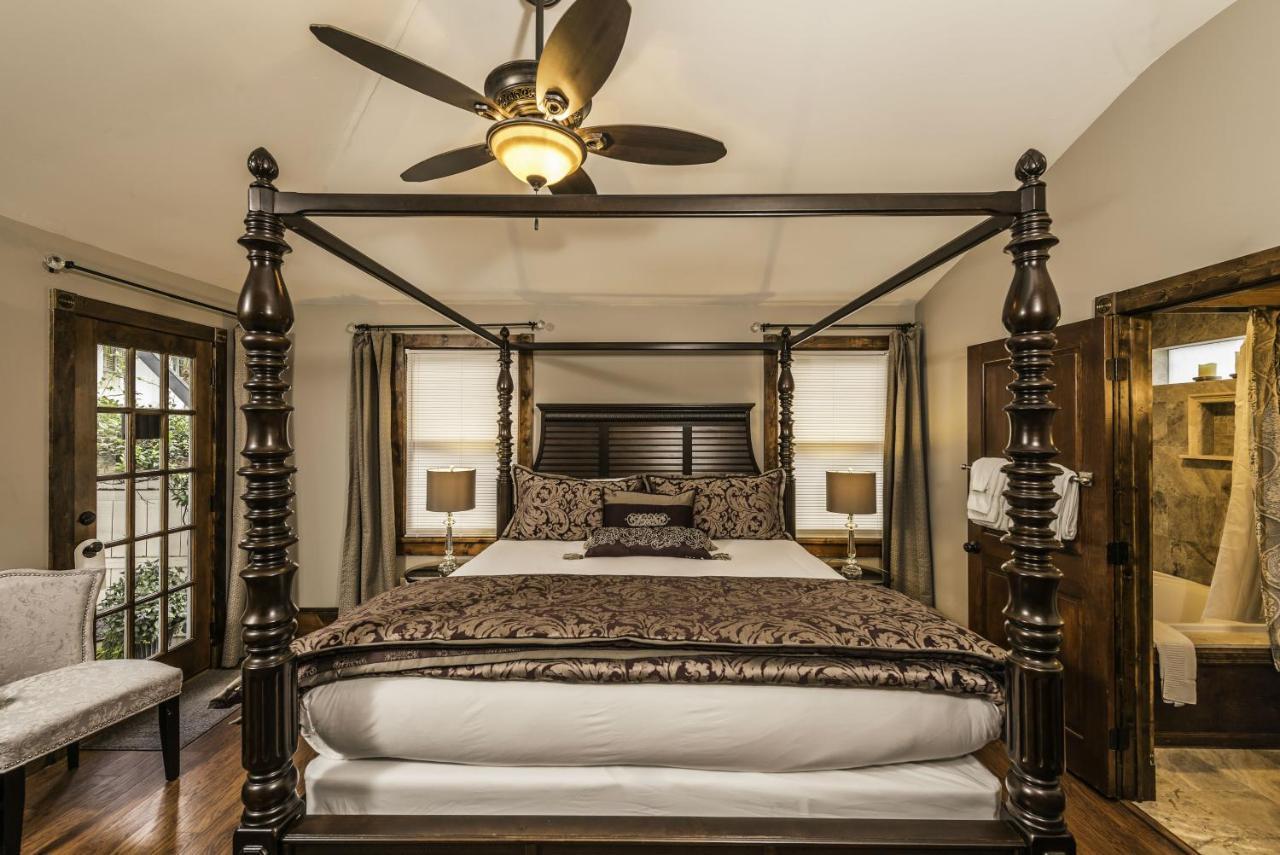 Carriage Way Inn Bed & Breakfast Adults Only - 21 Years Old And Up 세인트어거스틴 외부 사진