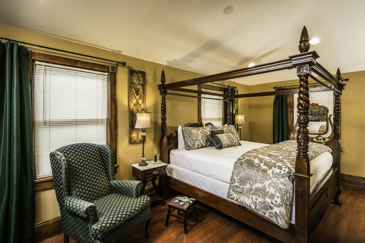 Carriage Way Inn Bed & Breakfast Adults Only - 21 Years Old And Up 세인트어거스틴 외부 사진